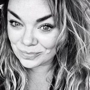 Meet your Posher, Posh